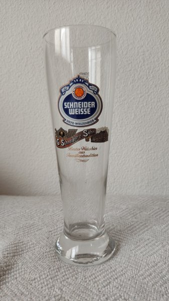 Hefeweizen glasses