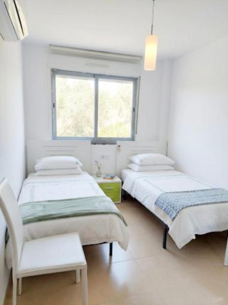 Bright, very nice apartment with communal pool