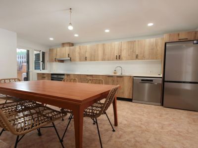 Luminoso y espacioso apartamento con terraza y patio en Porto Christo -- AP 113 KN