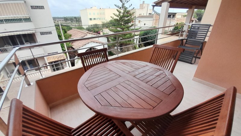 Bright, friendly apartment with heating and parking in Colonia St Jordi - AP 152