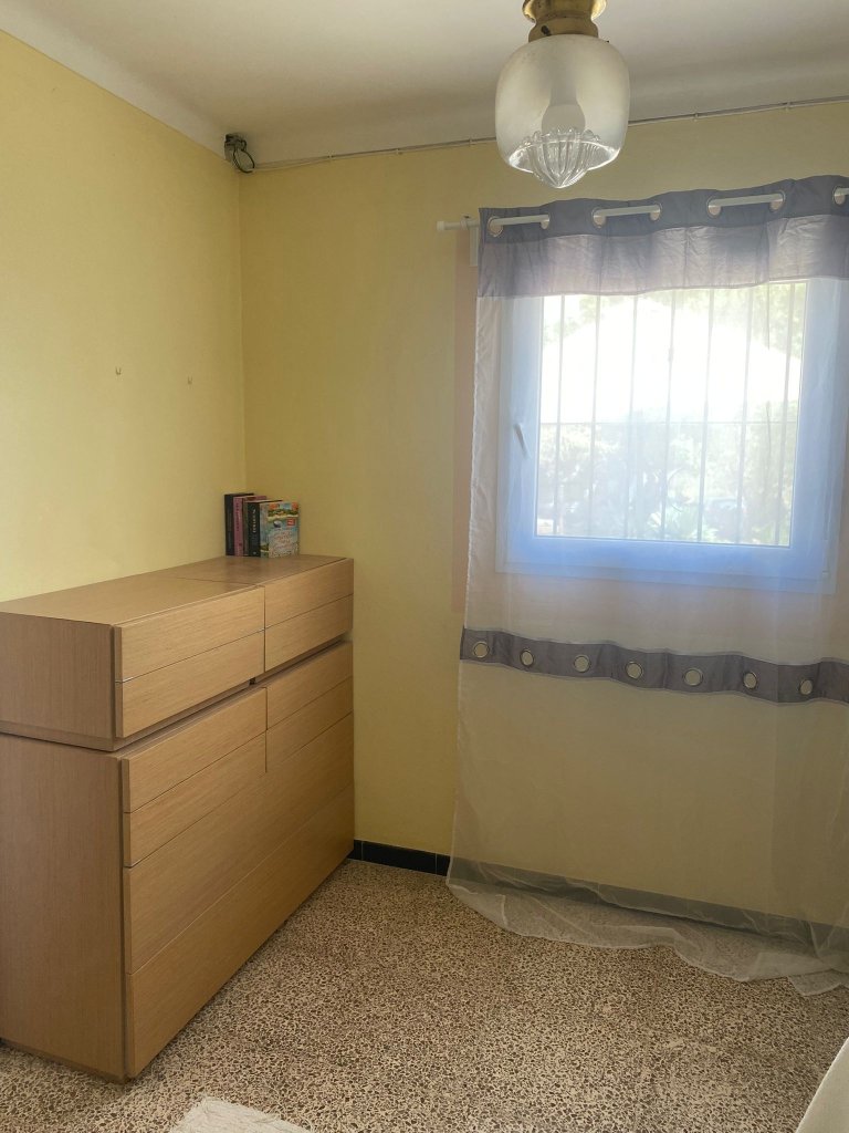 Helles und gemütliches Zimmer zu vermieten in der Nähe von Monti-Sion