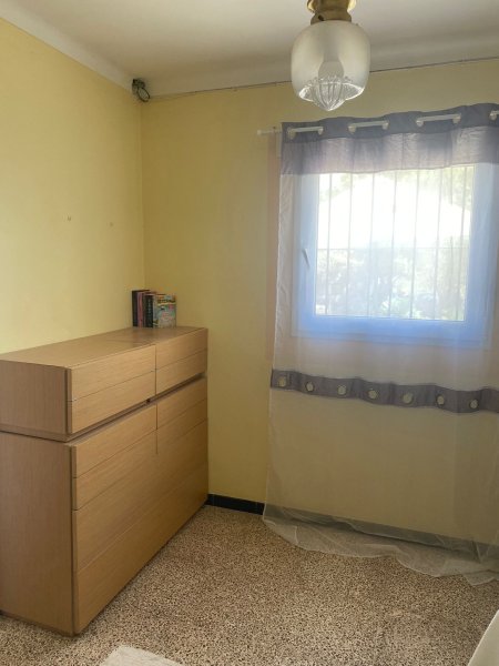 Helles und gemütliches Zimmer zu vermieten in der Nähe von Monti-Sion