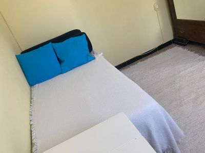 Helles und gemütliches Zimmer zur Miete in der Nähe von Monti-Sion