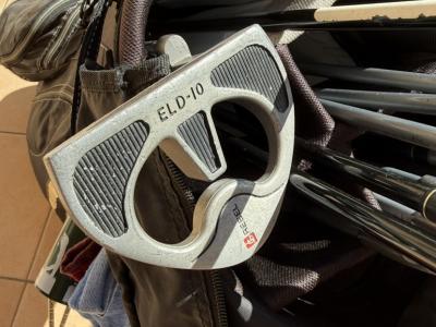 Herren-Golftasche mit komplettem Schlägersatz inkl. diverse Driver