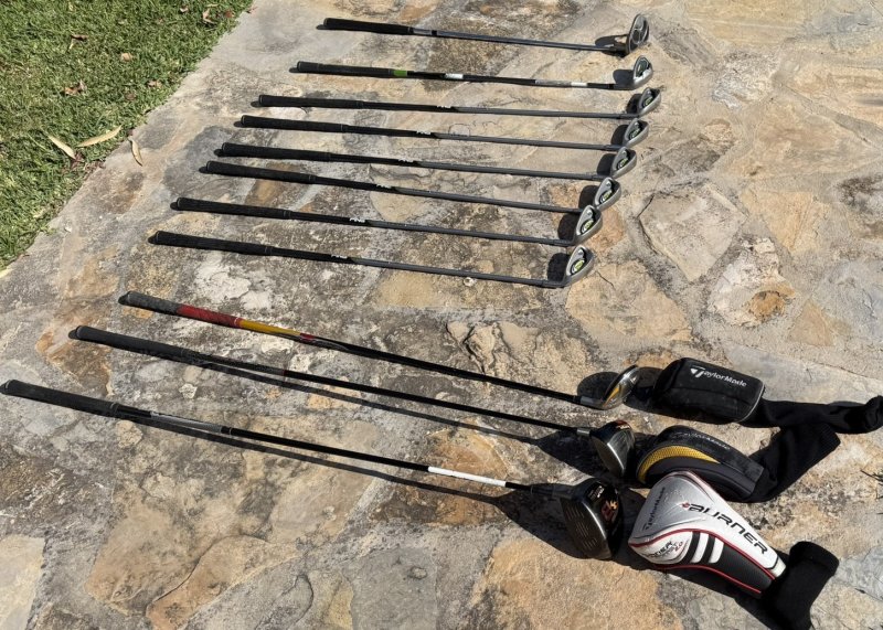 Bolsa de golf para hombre con juego completo de palos incl. varios drivers