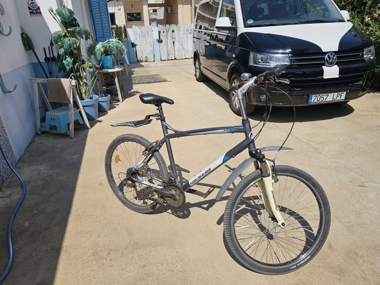 Men's mountain bike