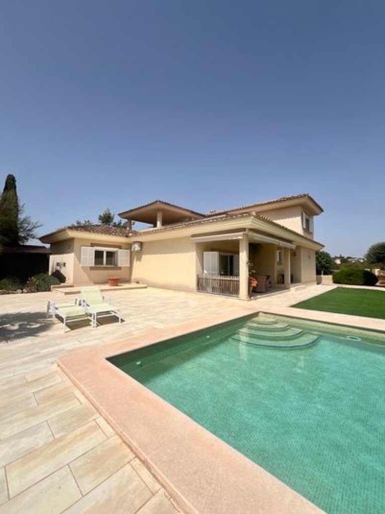 Magnífica villa en Sa Cabaneta