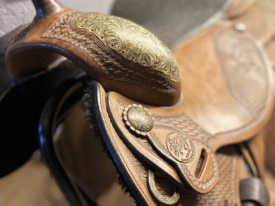 High-End Western-Sattel – Handgefertigt, Ausgezeichneter Zustand