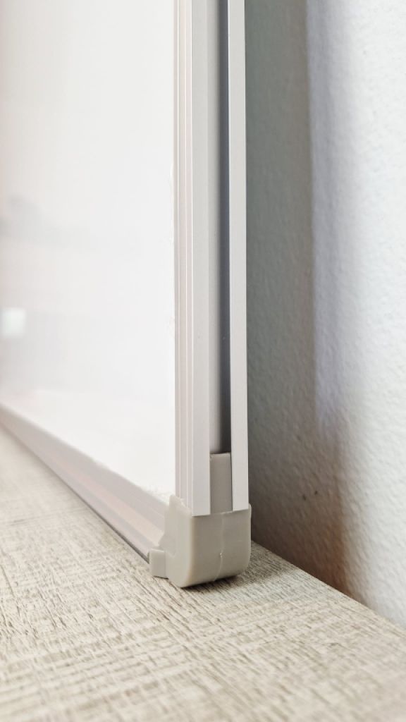 hochwertige Magnettafel 90x120 cm weiß