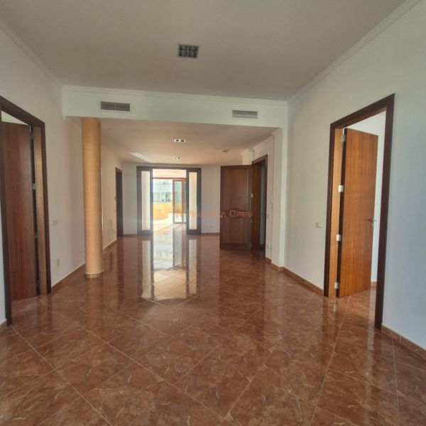 Hochwertige Wohnung mit großer Wohnküche