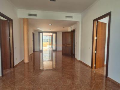 Hochwertige Wohnung mit großer Wohnküche