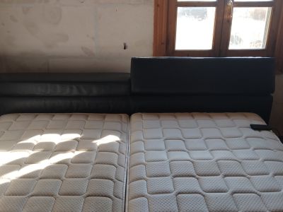Hochwertiges Designbett