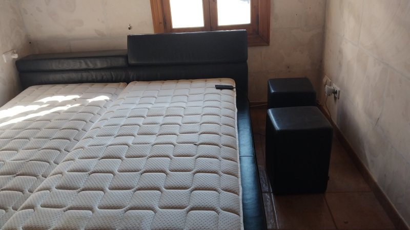 Hochwertiges Designbett