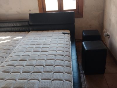 Hochwertiges Designbett