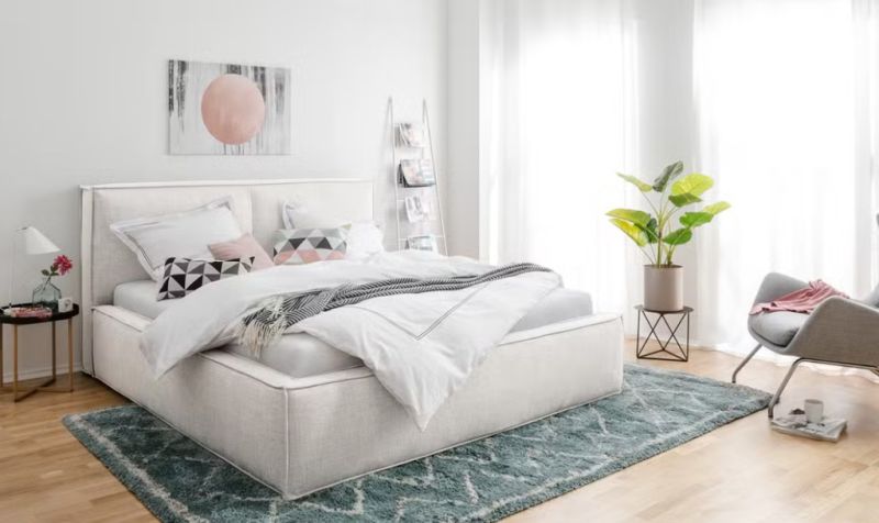 Hochwertiges Polsterbett (160 × 200 cm) inklusive Lattenrost