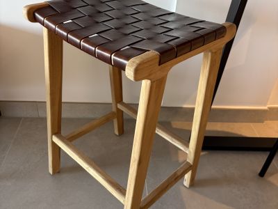 Hocker, hoch für Stehtisch