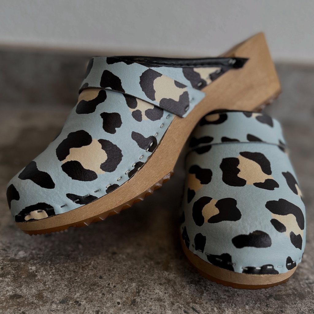 Holländische Holz- und lederclogs
