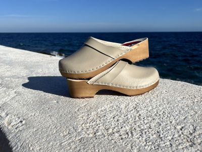 Holländische Holz- und lederclogs
