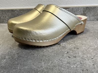 Holländische Holz- und lederclogs