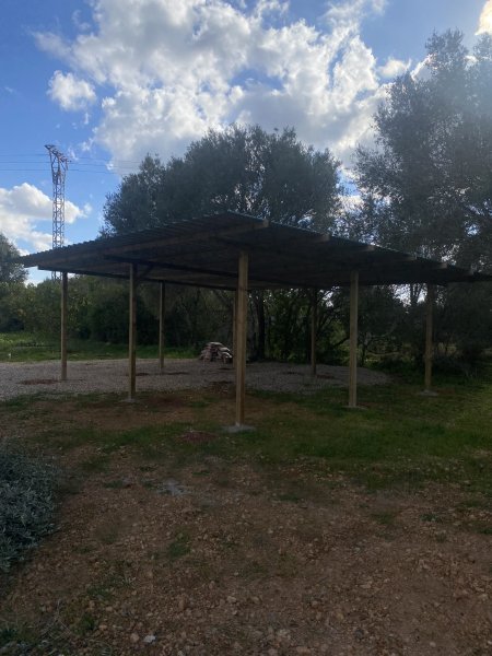 Wooden porches and pergolas