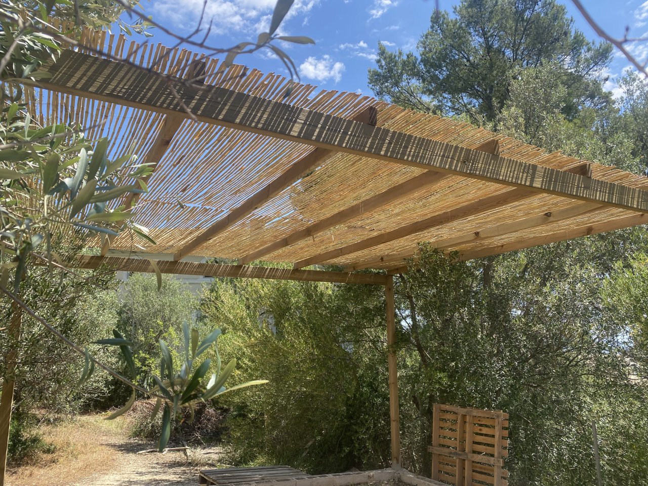 Wooden porches and pergolas