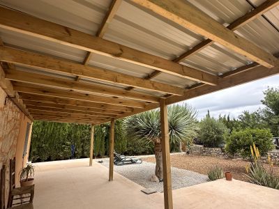 Wooden porches and pergolas