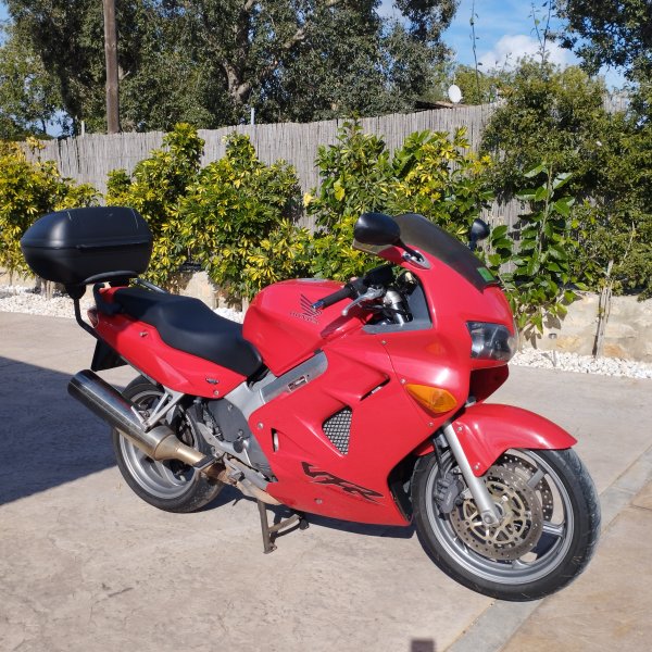 Honda VFR 800