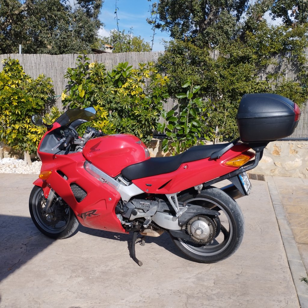 Honda VFR 800