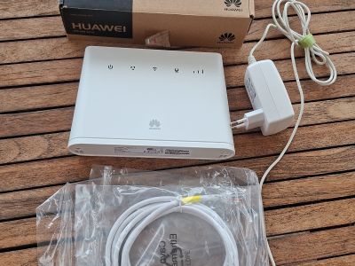 Huawei LTE CPE B310 Router, Vodafone Weiß