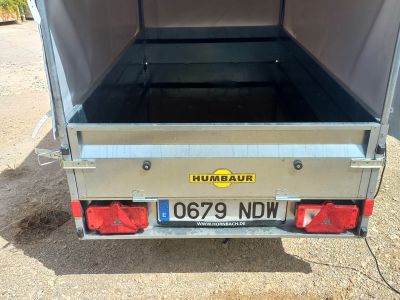 Humbaur Anhänger mit Plane und Stützrad, Last 750 KG neuwertig