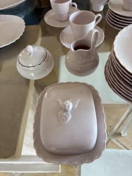 Hutschenreuther Porzellan Rosé komplett für 8 Personen