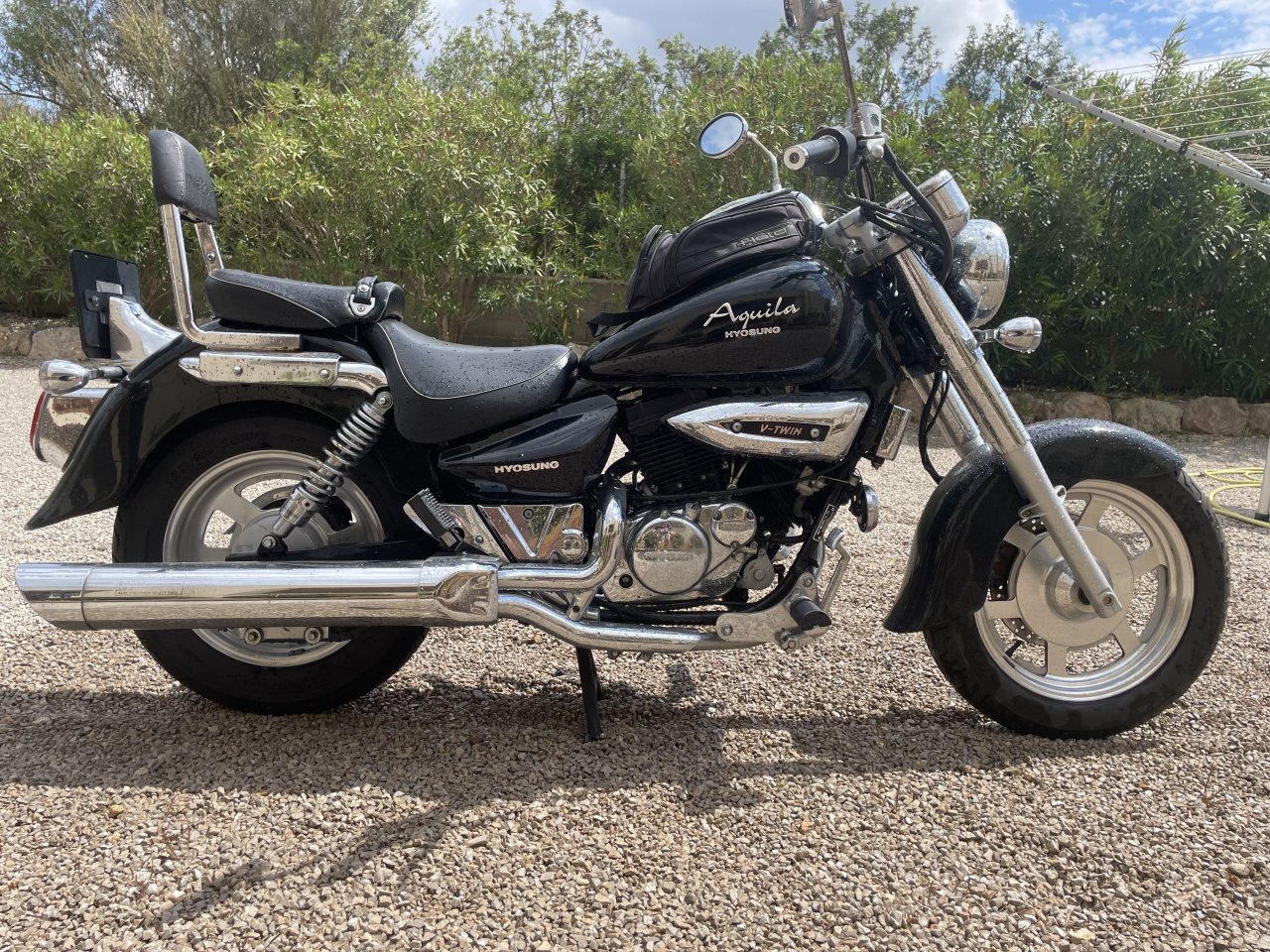 Hyosung Aguila 125
