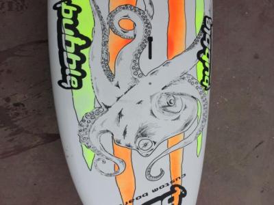 Vendo tabla de Windsurf Marca Bubble  medidas 229/59,5 Litros 96 Litros.