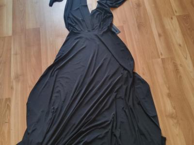 Ich verkaufe verschiedene Kleider, Jumpsuits, Infinity-Kleider, Infinity-Röcke und Infinity-Hosenanz