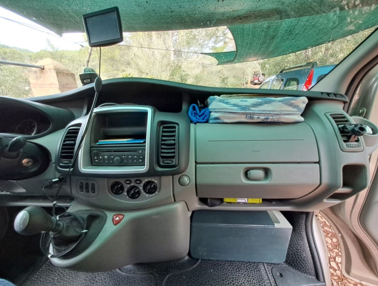 Ideales Reise-Auto, z.B Mallorca - Deutschland - Renault  Trafic  DCi 115 Campervan