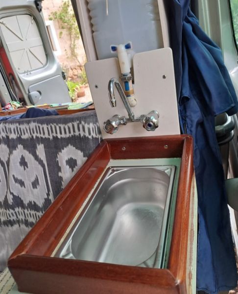 Ideales Reise-Auto, z.B Mallorca - Deutschland - Renault  Trafic  DCi 115 Campervan