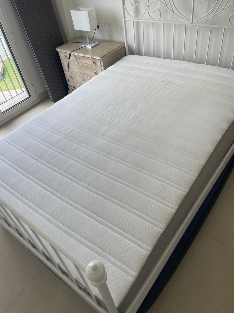 IKEA Bett 140 x 200 komplett LEIVRIK + LURÖY + HAMARVIK- sehr gut erhalten