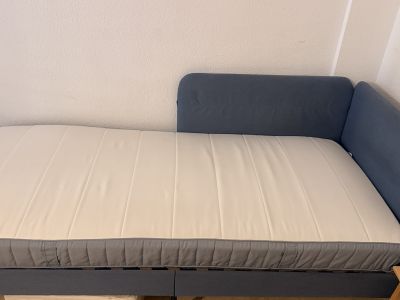 IKEA BLÅKULLEN Bett 90  200 cm mit Lattenrost und Matratze  Sehr guter Zustand