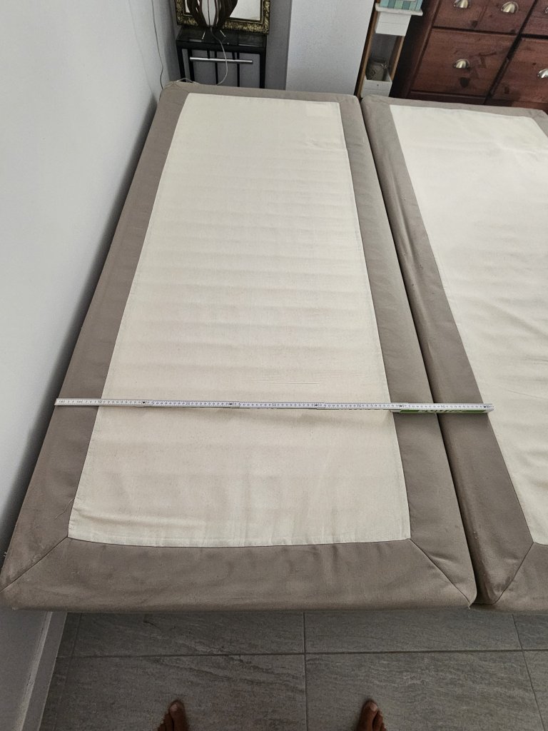 Ikea Estevär Bettenpodest mit Lattenrost 2x zu verschenken je 90x200