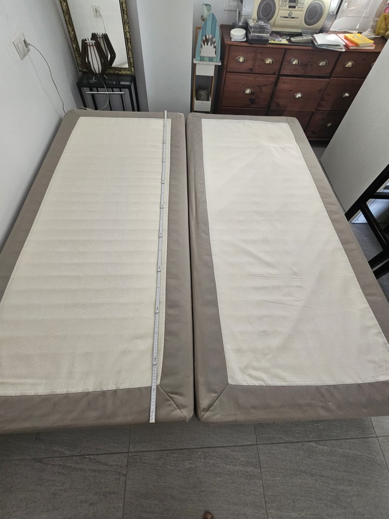 Ikea Estevär Bettenpodest mit Lattenrost 2x zu verschenken je 90x200