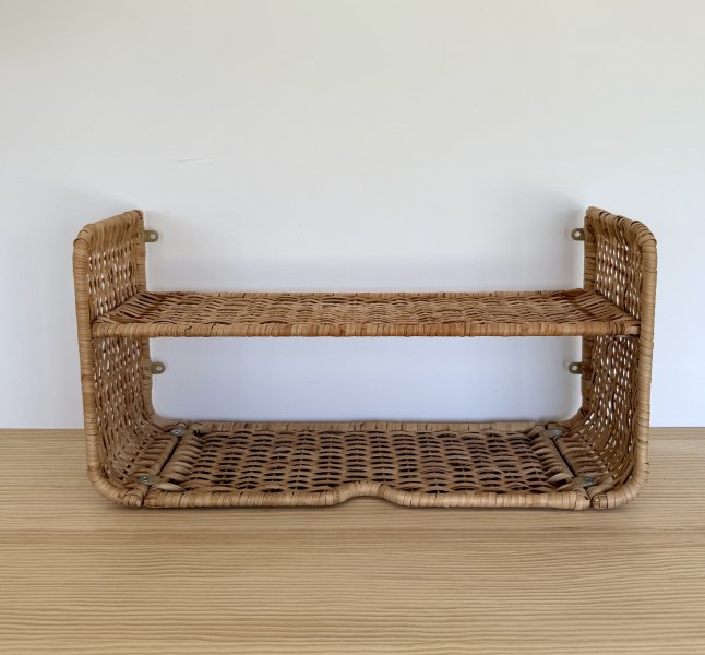 IKEA FRYKSÅS Wandregal aus Rattan Neuwertig