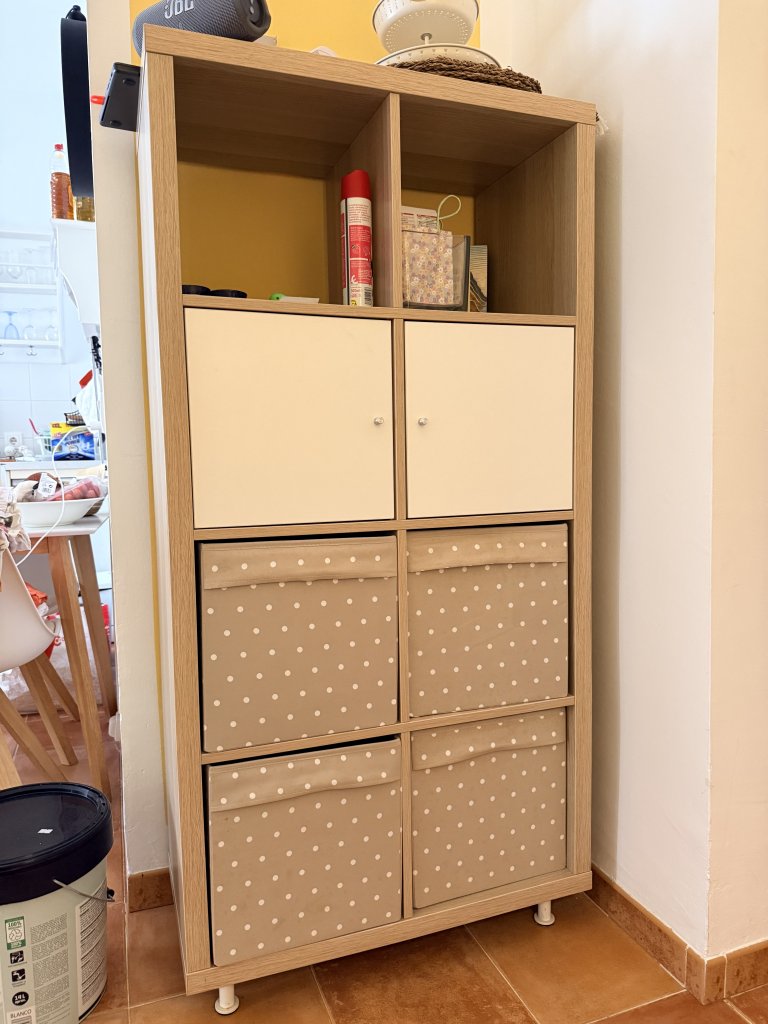 IKEA KALLAX 77cm x 147cm