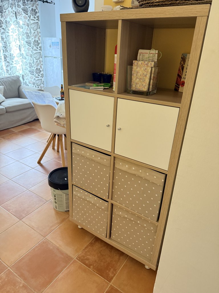 IKEA KALLAX 77cm x 147cm