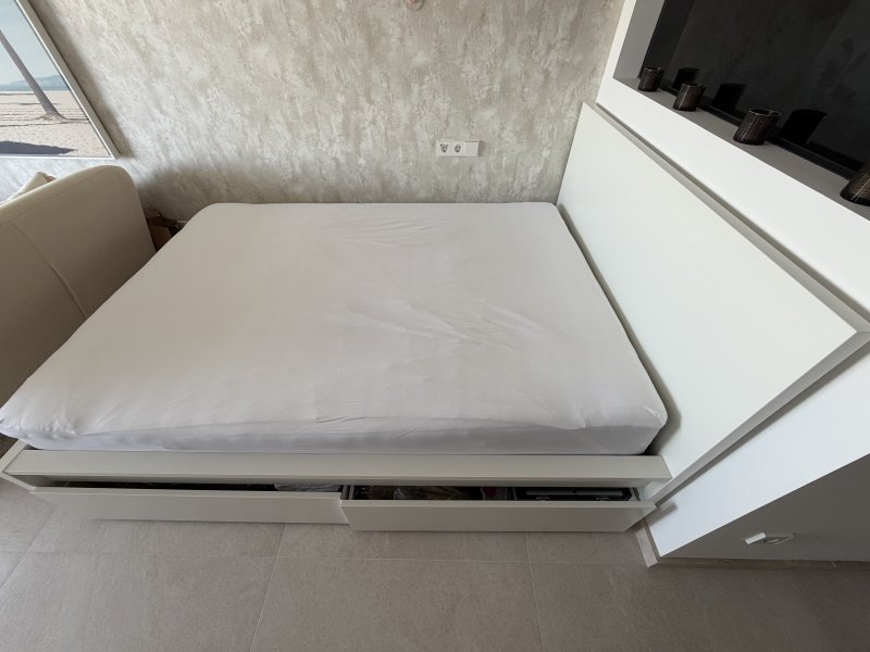 IKEA MALM Bett 140x200 cm inkl. 2 Schubkästen + Taschenfederkernmatratze VESTERÖY