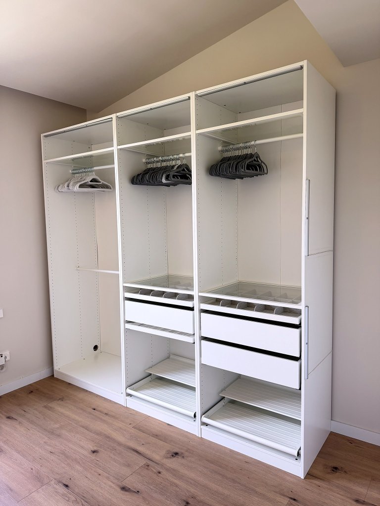 IKEA PAX Kleiderschrank 250 cm mit Innenausstattung