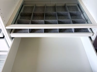 Armario IKEA PAX 250 cm con accesorios interiores