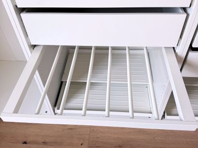Armario IKEA PAX 250 cm con accesorios interiores