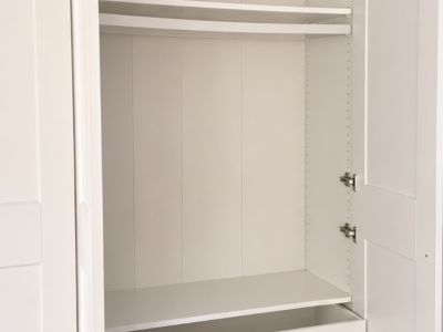 Ikea Schrank 1 Jahr alt wegen Fehlkauf abzugeben