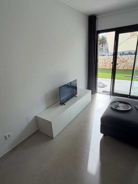 Mueble TV IKEA Aparador - como nuevo