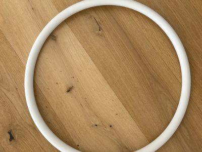 Lámpara de pared LED IKEA VARMBLIXT blanca sin usar